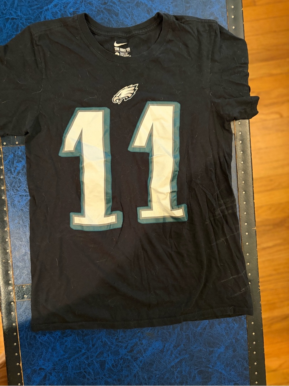 Nike Eagles shirt